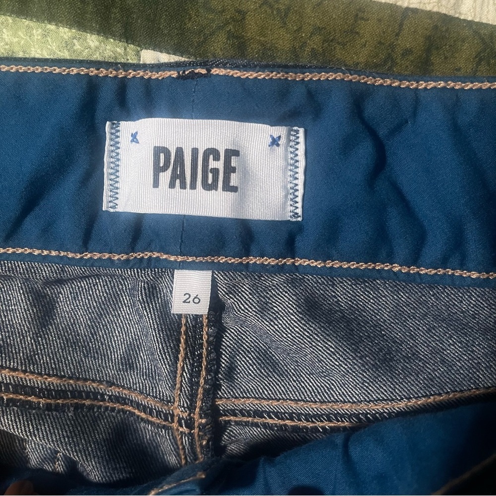 Paige Hidden Hills Straight Denim Cropped Capri Size 26 - Picture 6 of 12
